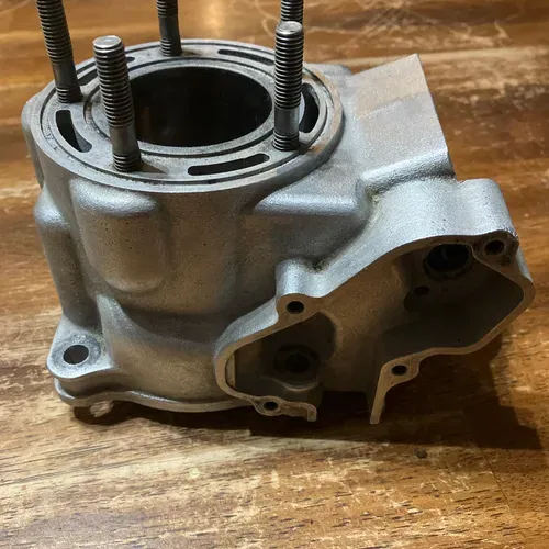 Yamaha YZ 125 2004 Cylinder 5XE00