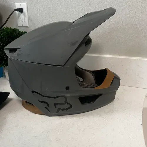 Grey Fox V2 Helmet Adult Medium