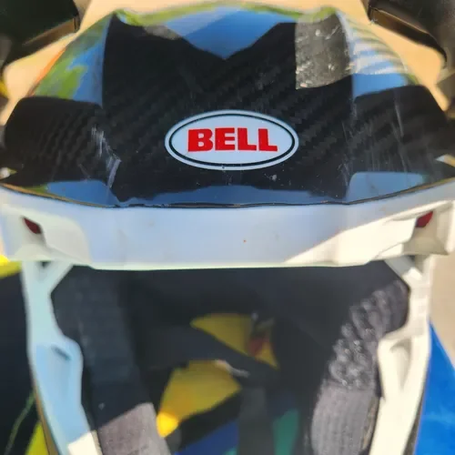 Bell Moto 10