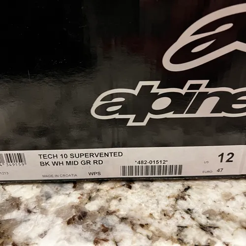 Alpinestars Tech 10 Super Vented Boots - Size 12