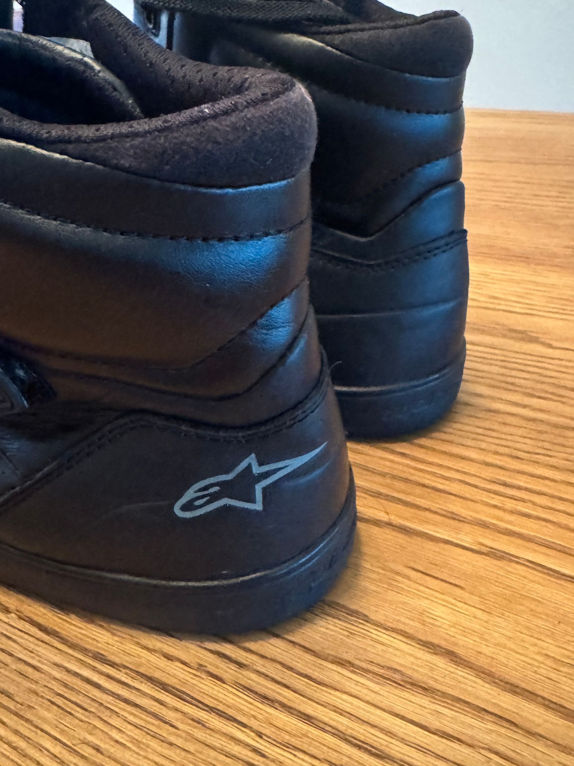 ALPINE STARS LUNAR BOOTS 9.5 Pre-owned 