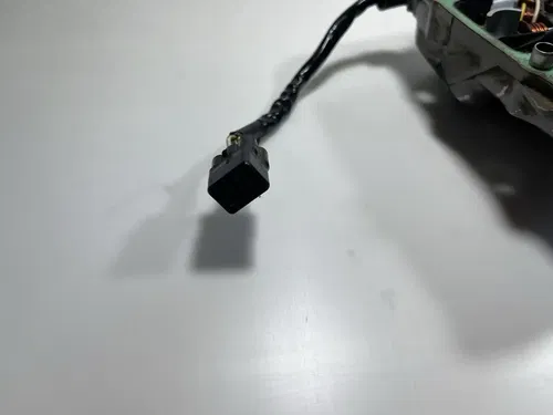 2011 9-16 CRF450R CRF450 OEM Stator Generator Left Crankcase Cover Cap Case