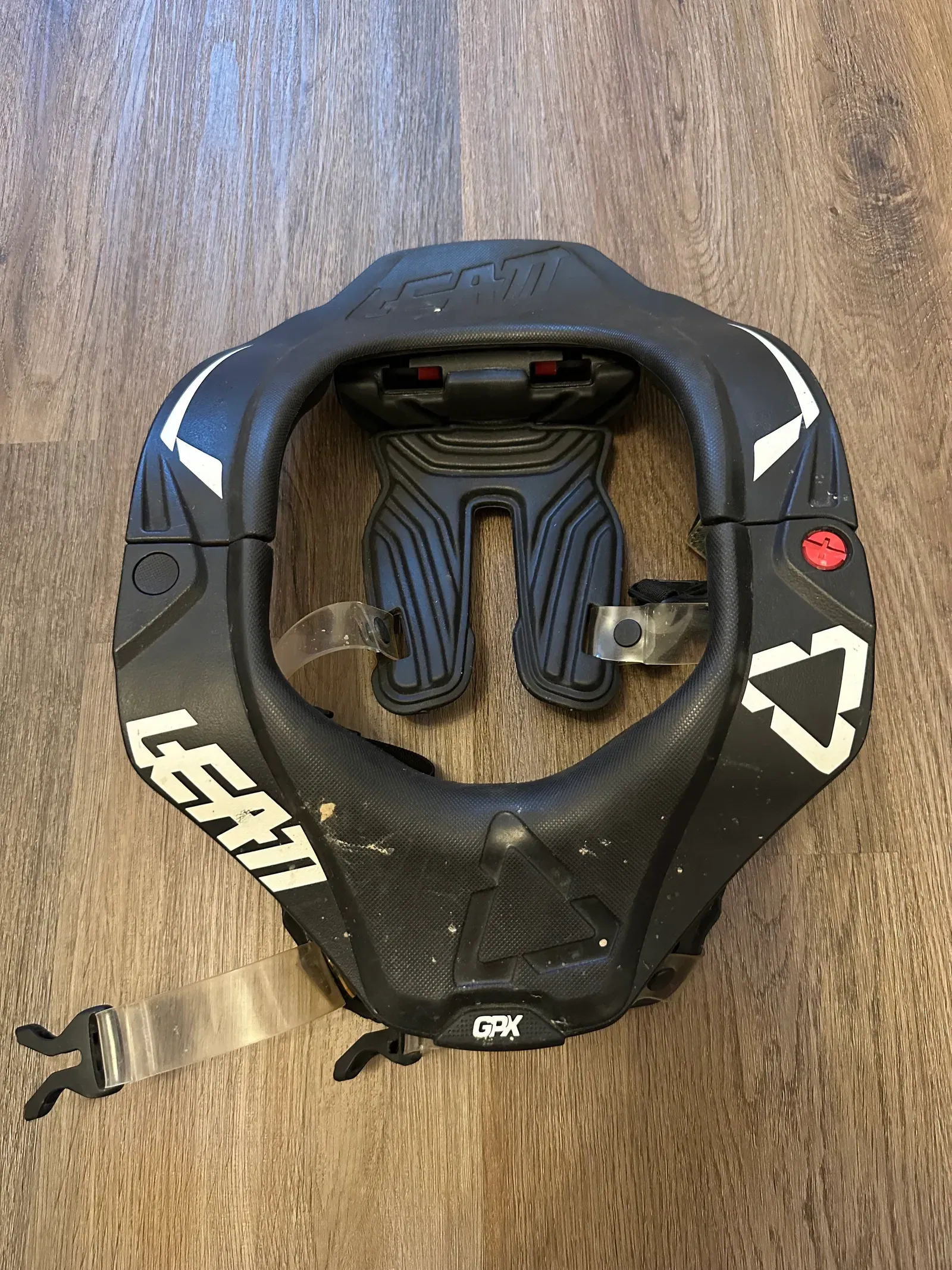 Leatt 5.5 Neck Brace