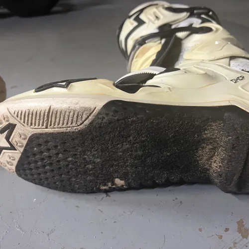 alpinestar tech 10 vented 
