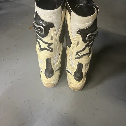 alpinestar tech 10 vented 