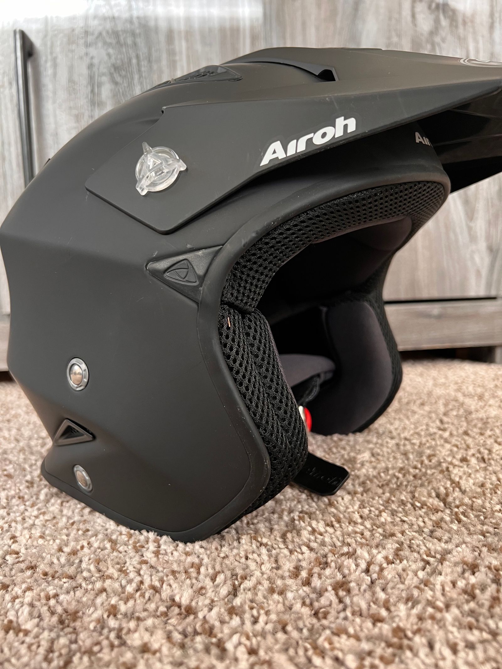 【一部予約販売】 Trials Airoh Helmet L Size - バイクウェア・装備