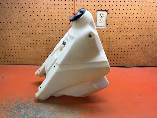 2017 KTM 500 EXC-F Stock 8.5L Gas Tank WITH PUMP 250 350 450 500  2016-2019