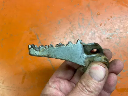 Left Footpeg  KTM 2 & 4 Stroke 1998-2001