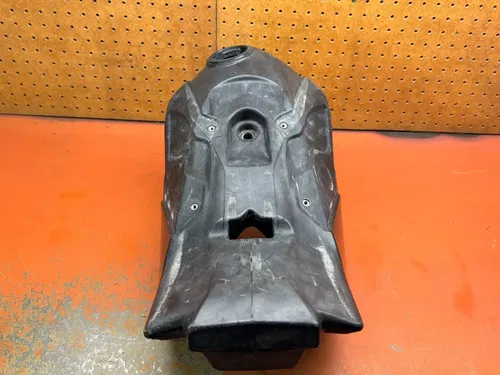 9.5 liter XCW Gas Tank 2010 KTM 530 EXC  2008-2011