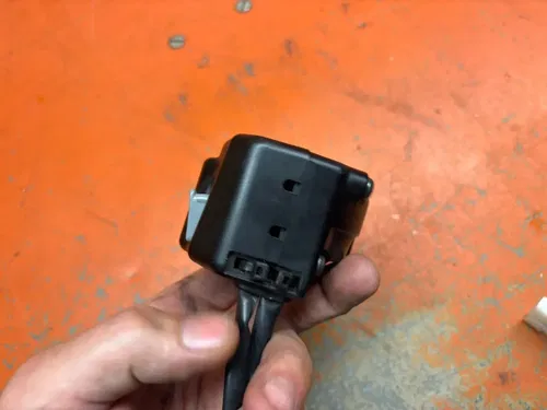 Start/Stop Throttle Housing KTM 690 700 701 1090 1190 1290 76011073100 2014-2024