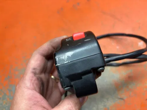 Start/Stop Throttle Housing KTM 690 700 701 1090 1190 1290 76011073100 2014-2024