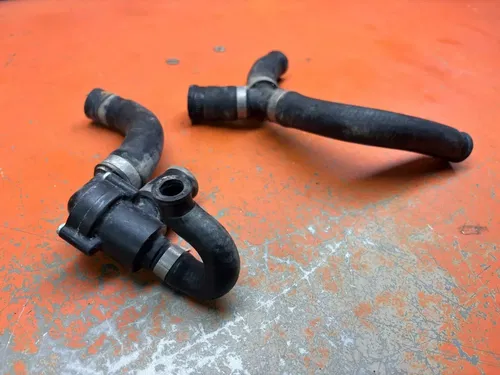 2010 KTM 530 EXC Coolant Hose Set with Thermostat 400 450 530  2008-2011