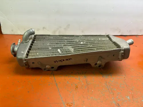 OEM Left Fill Side Radiator (bent - no leaks) * RFS 4-Stroke KTM * 2003-2007