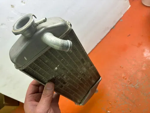 OEM Left Fill Side Radiator (bent - no leaks) * RFS 4-Stroke KTM * 2003-2007