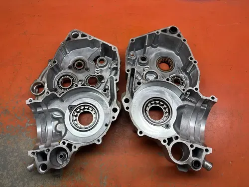 Engine Case Set 2020 KTM 500 EXCF Husqvarna 450 FE501 FE501S 2016-2023