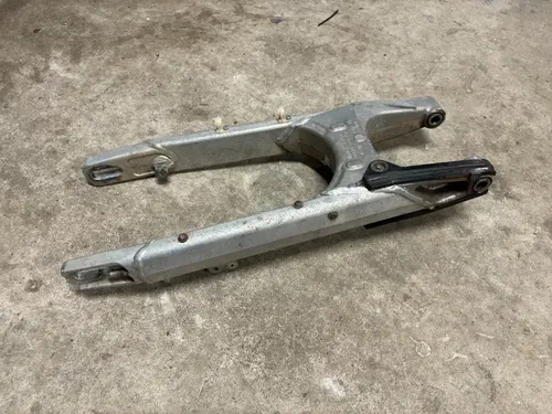 Swingarm 58404030344  KTM 625 SXC 640 LC4 Adventure 03-06