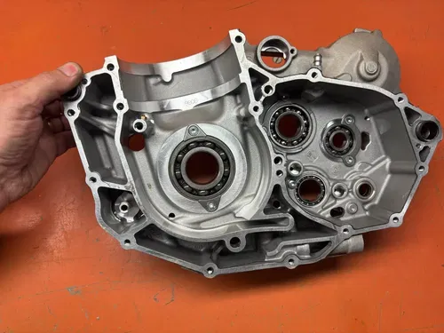 2010 KTM 530 EXC Engine Case Set 78030000344 XCW 400 450 2008-2011