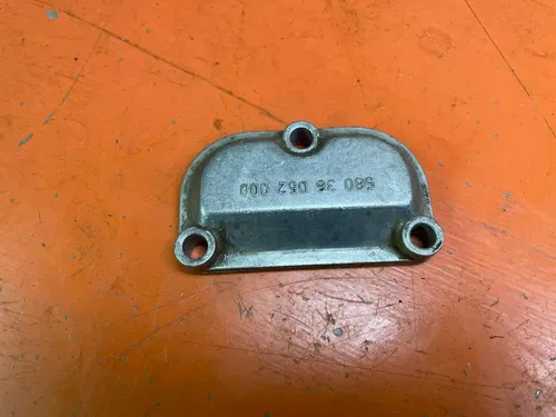 Valve Cover  250 400 450 520 525 KTM   2000-2007