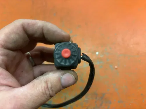 OEM Starter Button Start Switch red *  2 & 4 Stroke KTM Husqvarna *  2000-2024