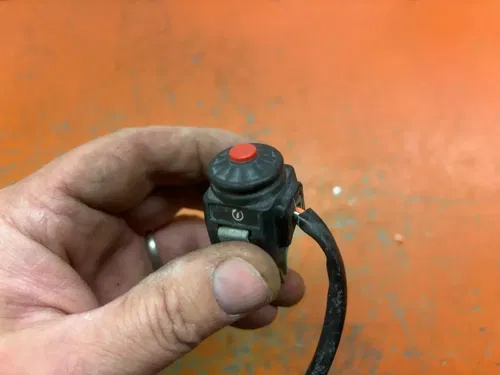 OEM Starter Button Start Switch red *  2 & 4 Stroke KTM Husqvarna *  2000-2024