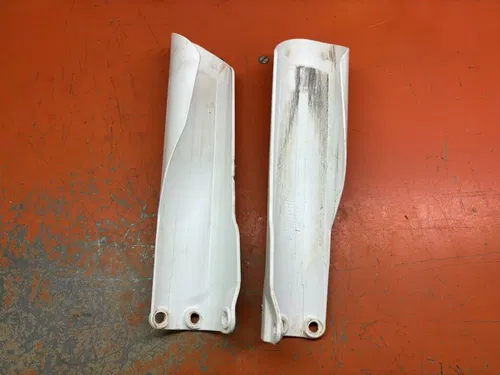 White OEM Genuine Fork Guards 7770109410028F 125-500  2016-2025