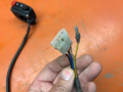 Start / Stop Kill Switch 2003 KTM 525 EXC * 59011074100 * 2000-2005