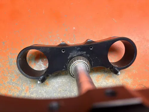 2011 KTM 530 EXC Triple Clamps  125 250 300 450 19mm offset 2003-2013