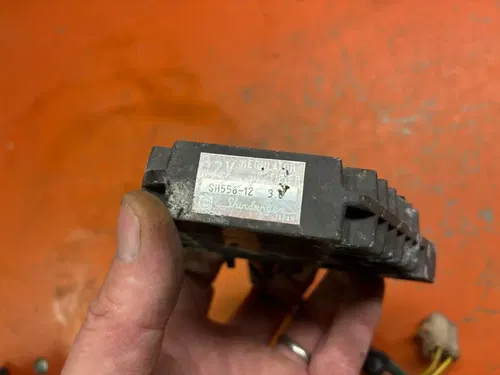Voltage Regulator OEM   1984 Honda Ascot VT500