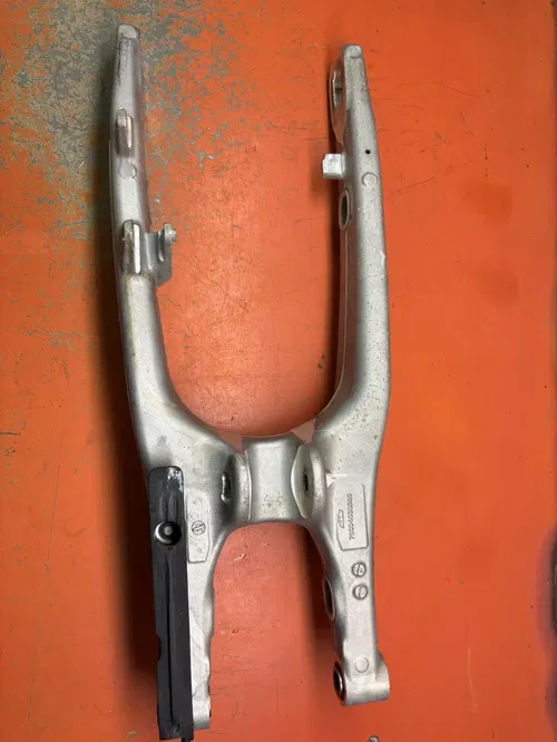 2018 KTM 350 XCF 85.9 hours Swingarm 79004030044 125-450 2016-2018