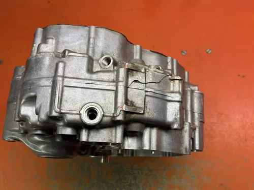 2018 16-18 KTM 350 SXF XCF OEM Engine Crankcase Set Block Half Cases Bottom End