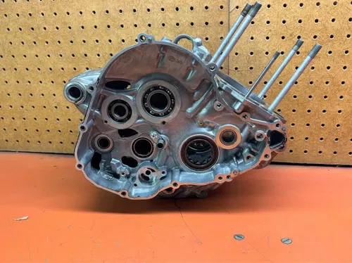 2018 16-18 KTM 350 SXF XCF OEM Engine Crankcase Set Block Half Cases Bottom End