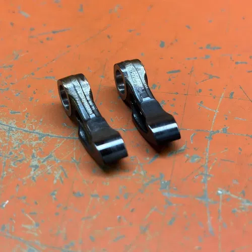 Valve Finger Follower Lever  77236060100 KTM Husky Gas Gas 250 350 690 701