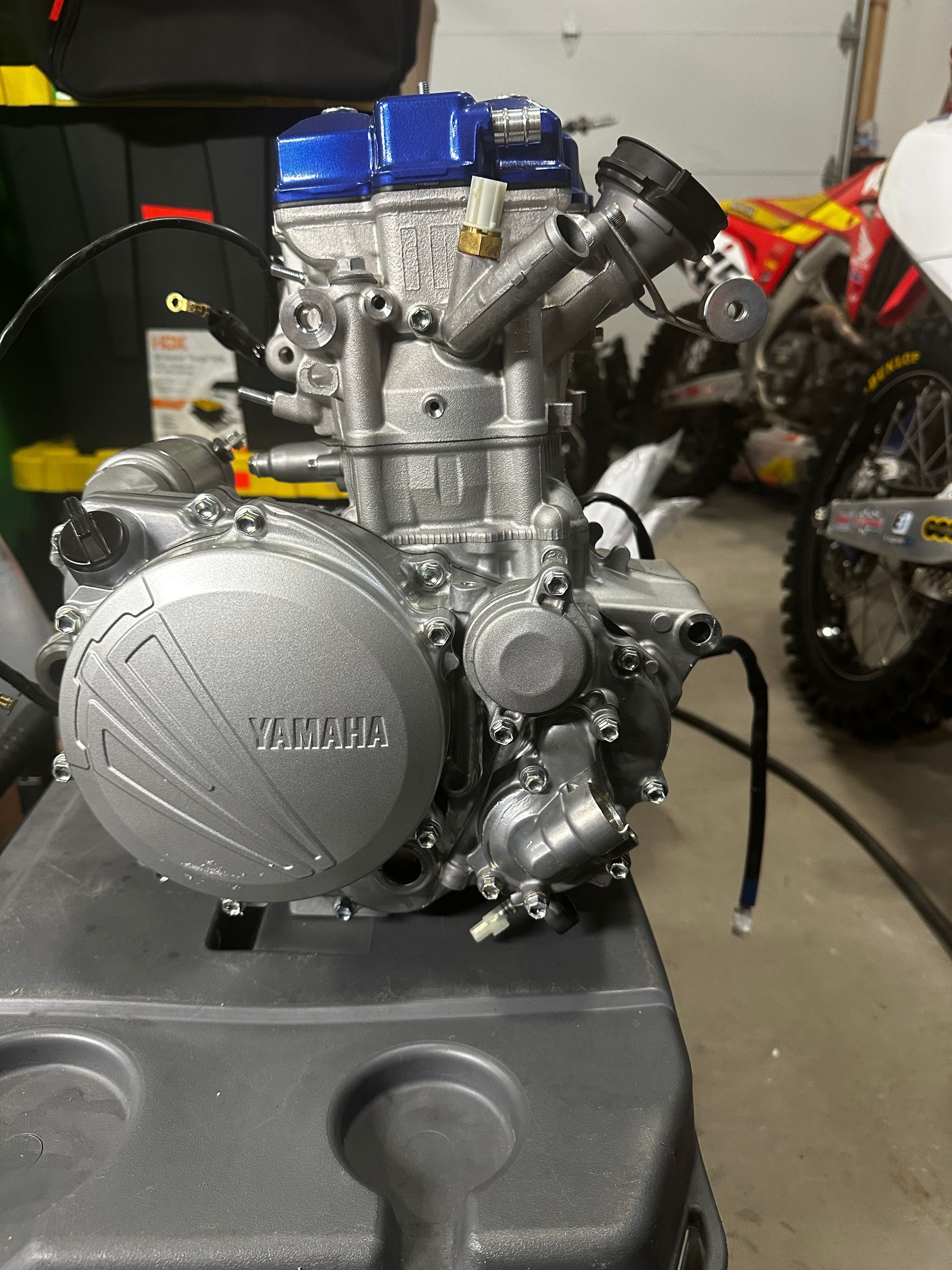 YAMAHA YZF250 2022 COMPLETE STOCK ENGINE, NEVER USED FITS 2019-23, NEW!