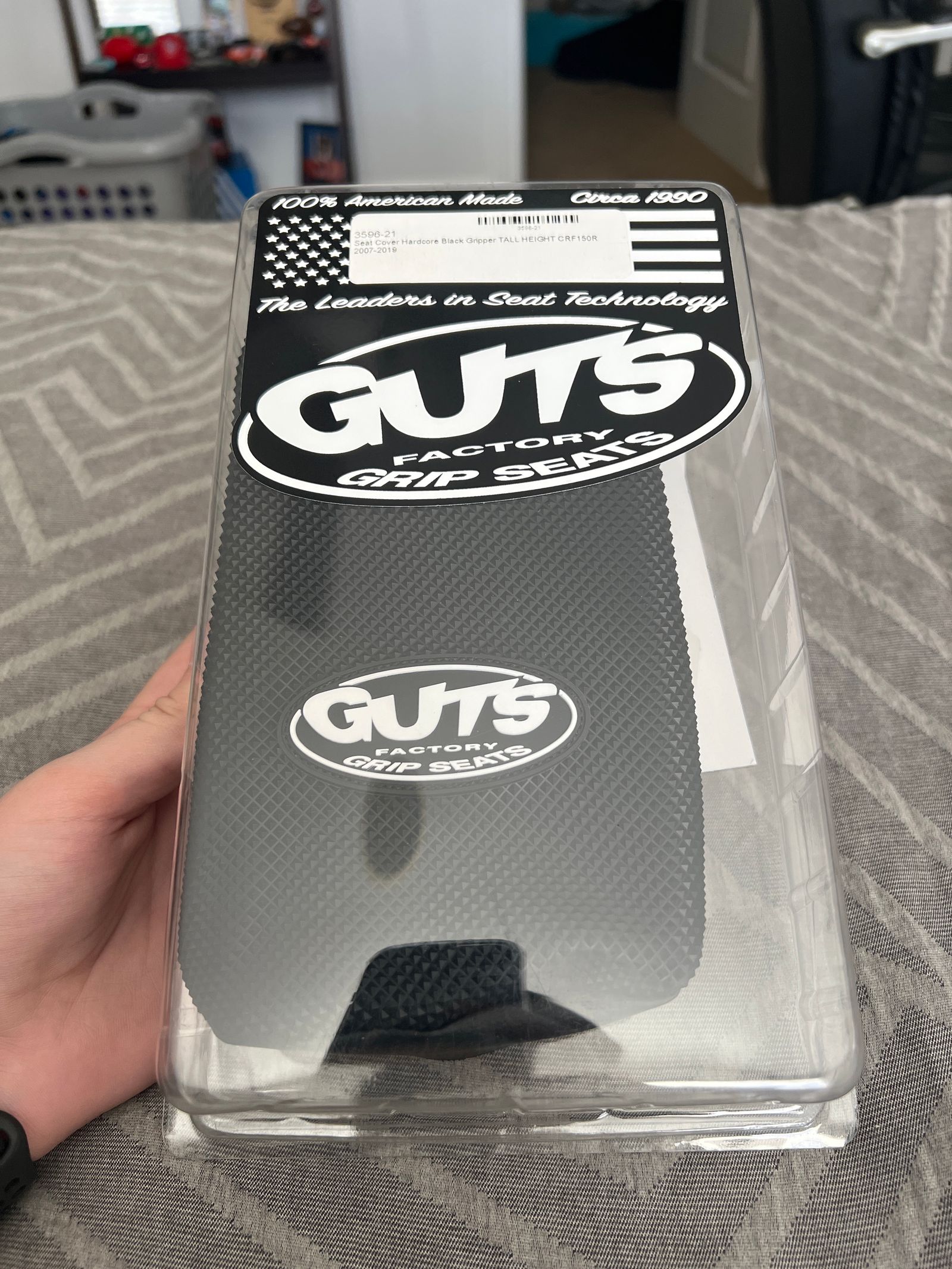 Guts Hardcore Gripper Complete Racing Seat