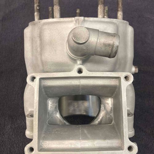 CR500 1985 1986 Cylinder W/Piston Kit