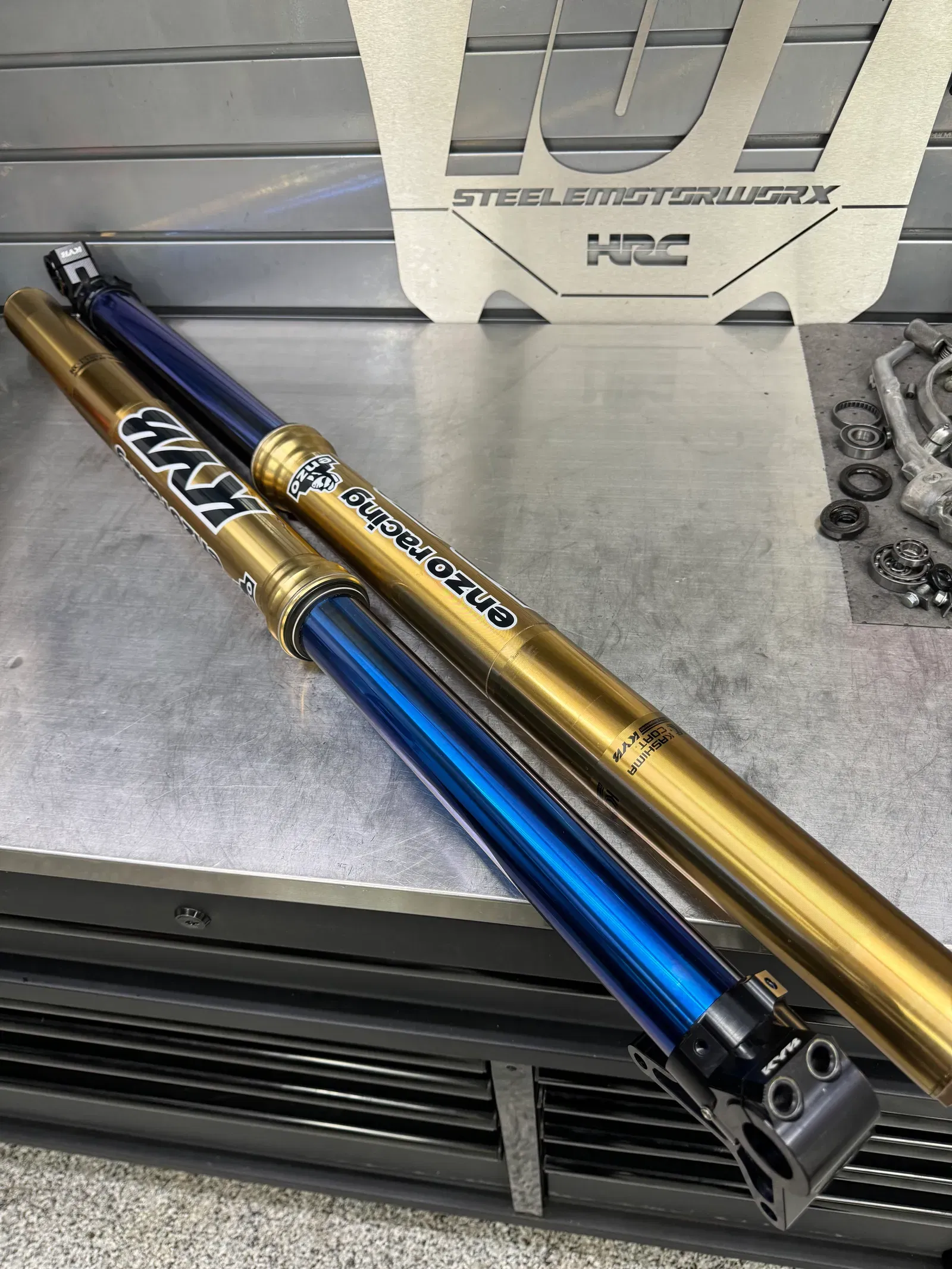 24時間限定タイムセール KYB  パーツ