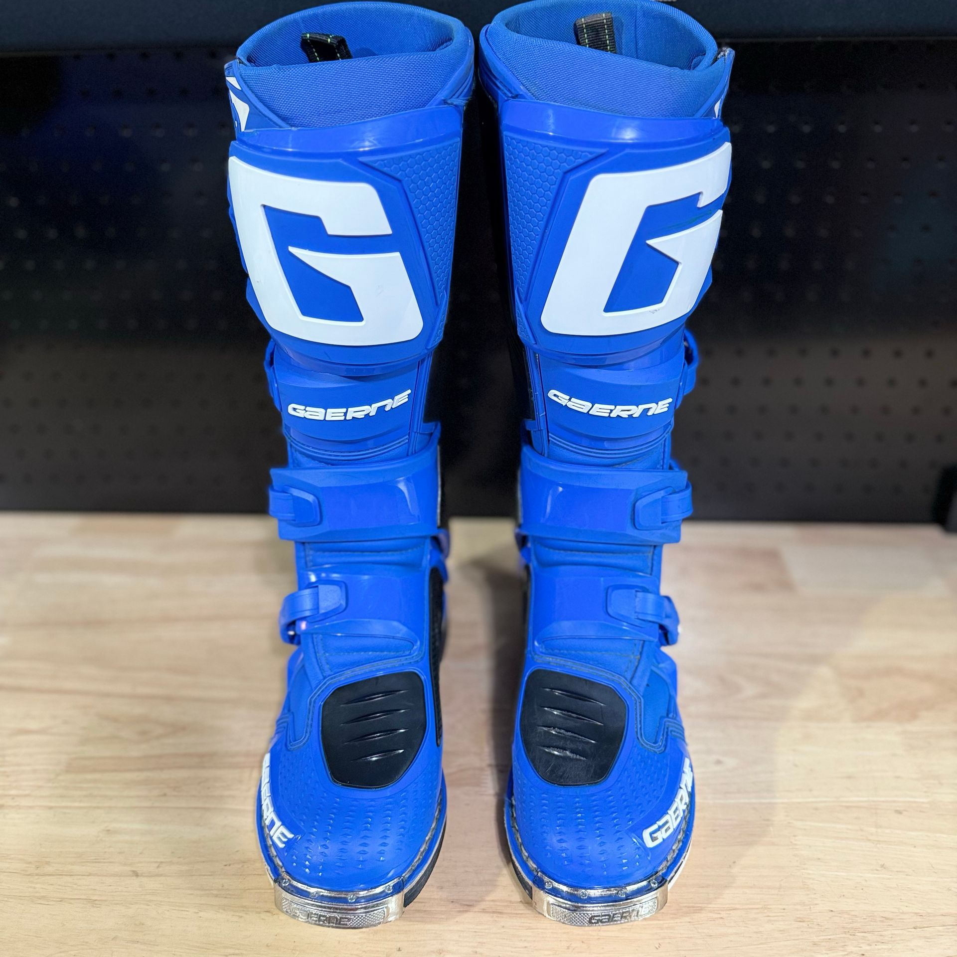 Gaerne SG12 Solid Blue Sz 9