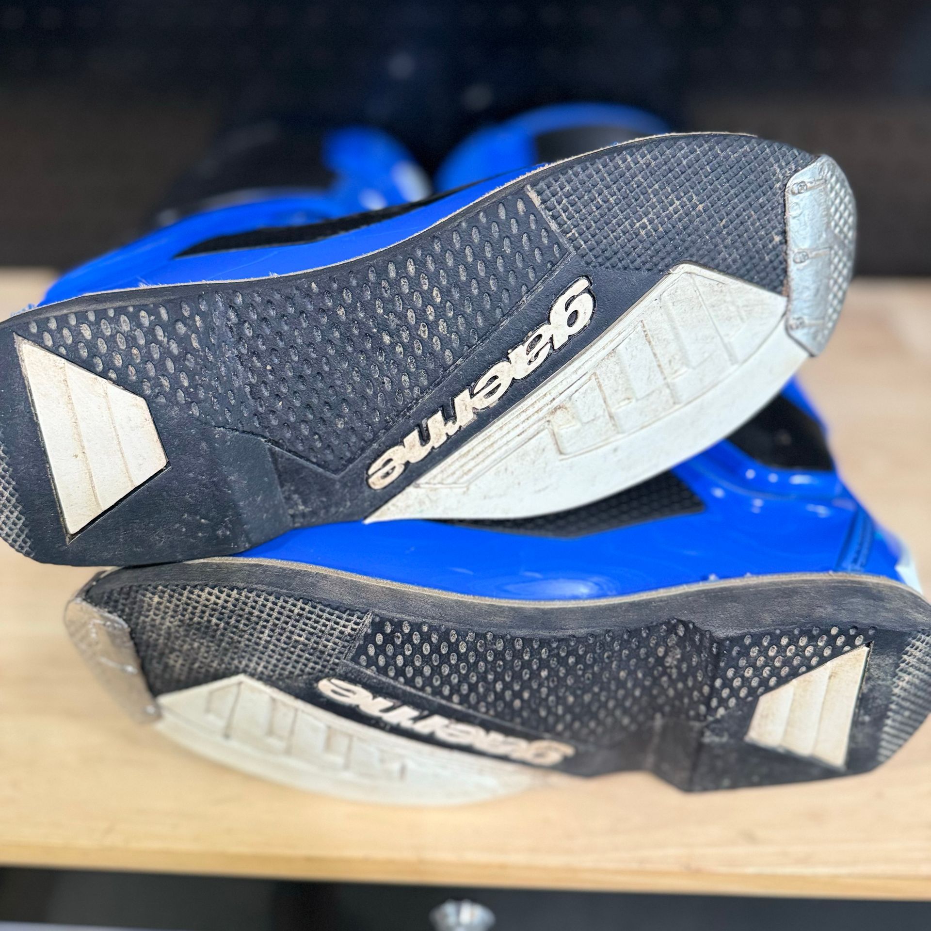 Gaerne SG12 Solid Blue Sz 9