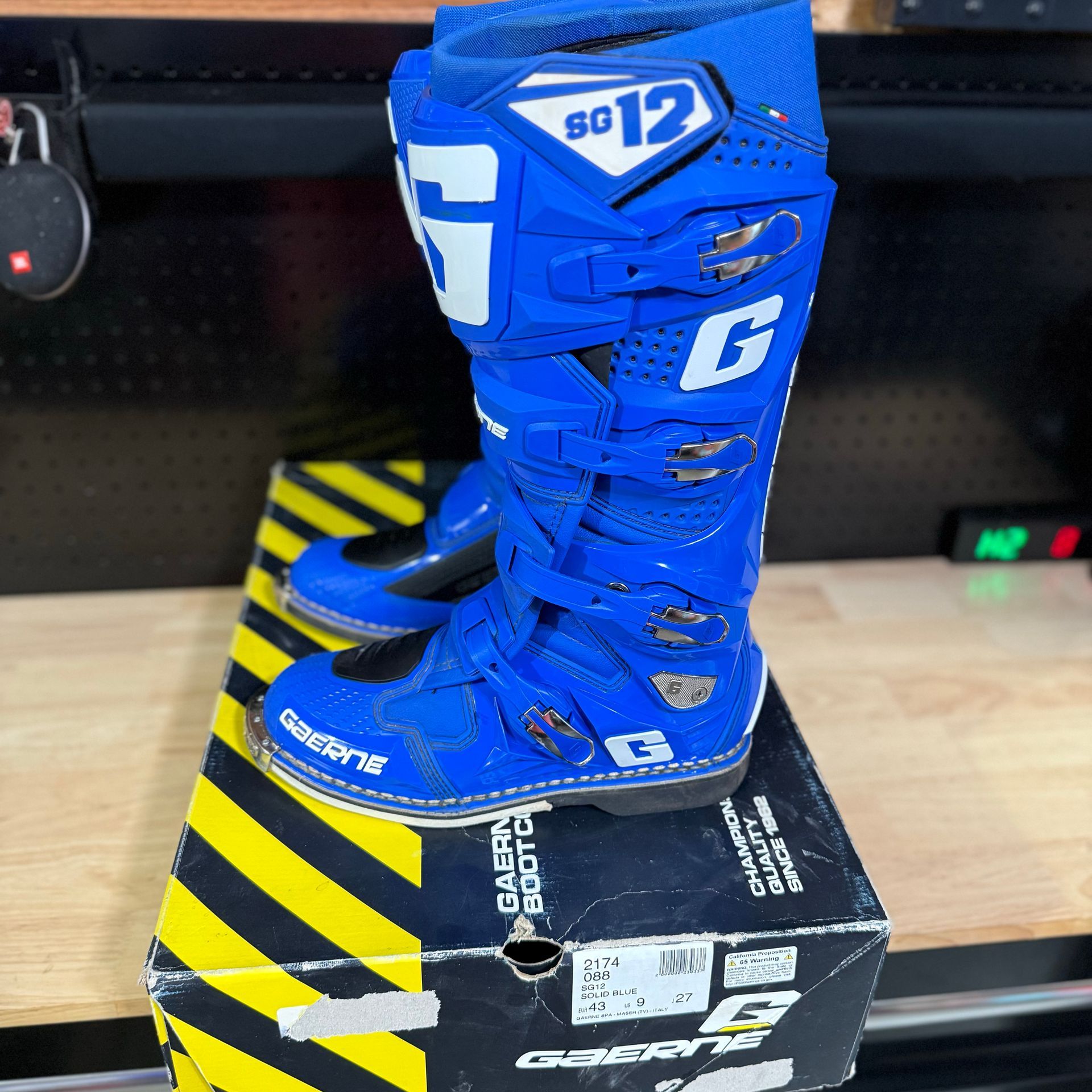 Gaerne SG12 Solid Blue Sz 9