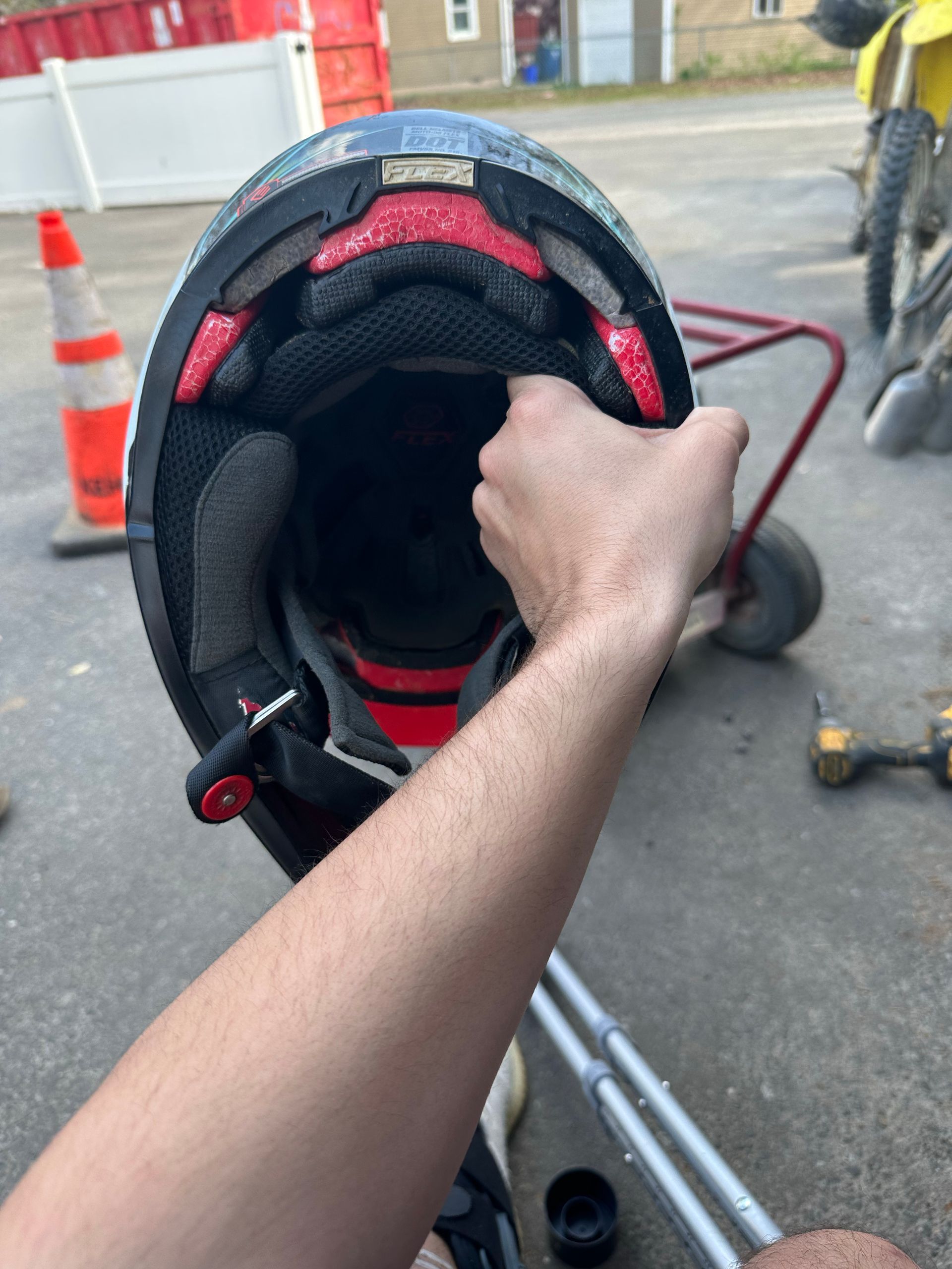 Bell 9 Helmet Meduim
