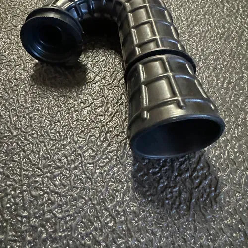 CRF 110F Intake