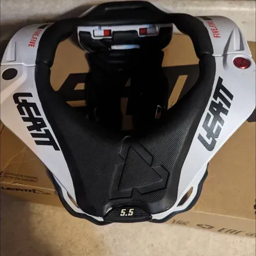Leatt Neck Brace