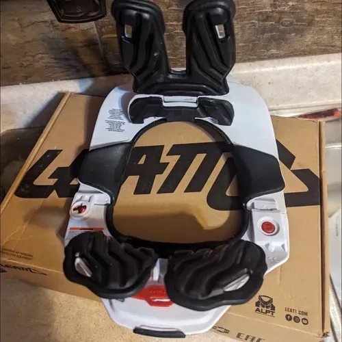 Leatt Neck Brace