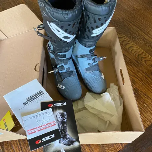 Sidi Atojo Boots - Size 10.2/44