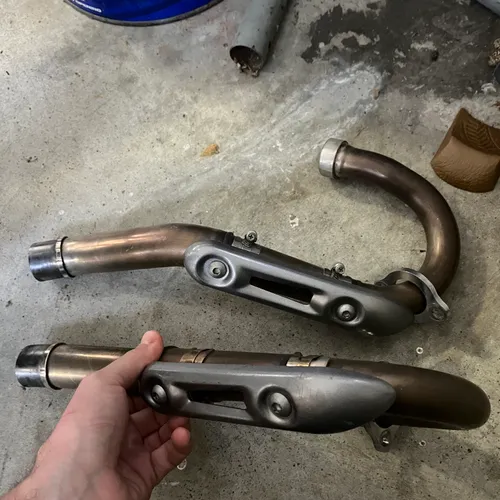 Stock exhaust 2018-2021 crf250r