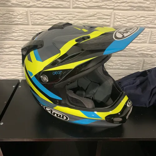 Arai Helmets - Size L