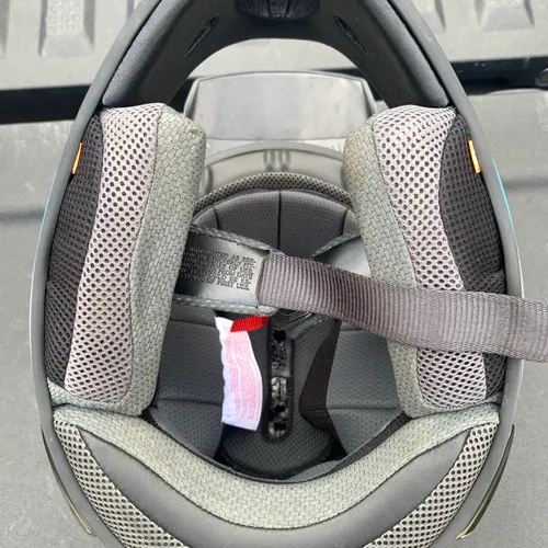 Arai VX Pro 4 - Large