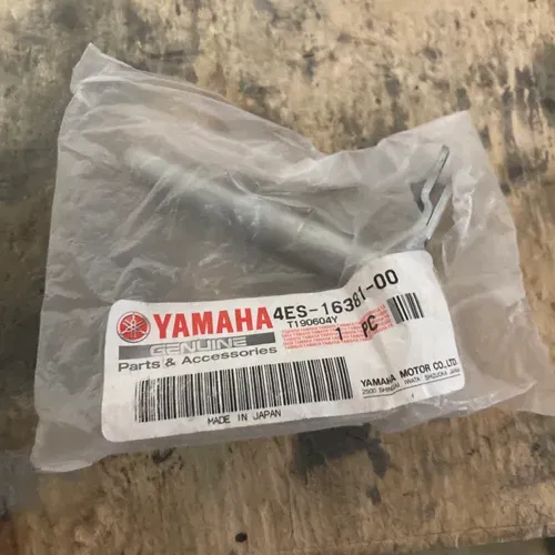 Yz85 Clutch Pushrod, actuator, and spring