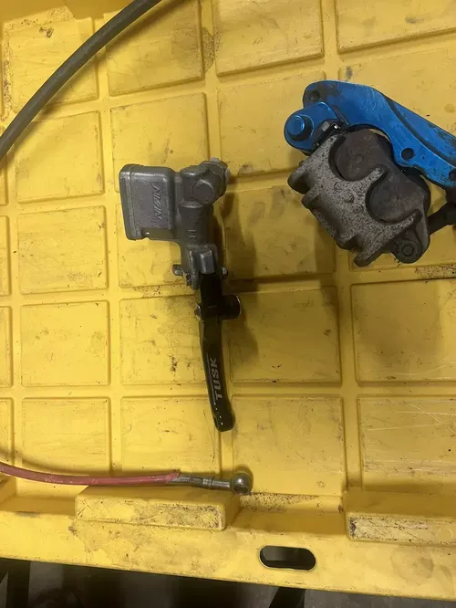 1999 1996-2006  SUZUKI RM250 RM125 FRONT BRAKE MASTER CYLINDER 59600-36E10
