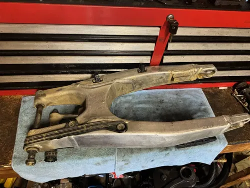 2020 Kawasaki KX450F Rear Swing Arm with Linkage OEM 33001-0713